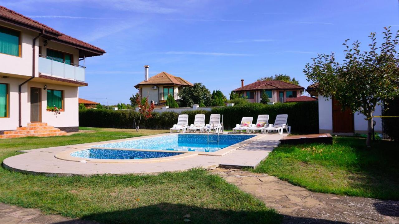 Вила Помело - Family Villa Pomelo Bŭlgarevo Exterior photo