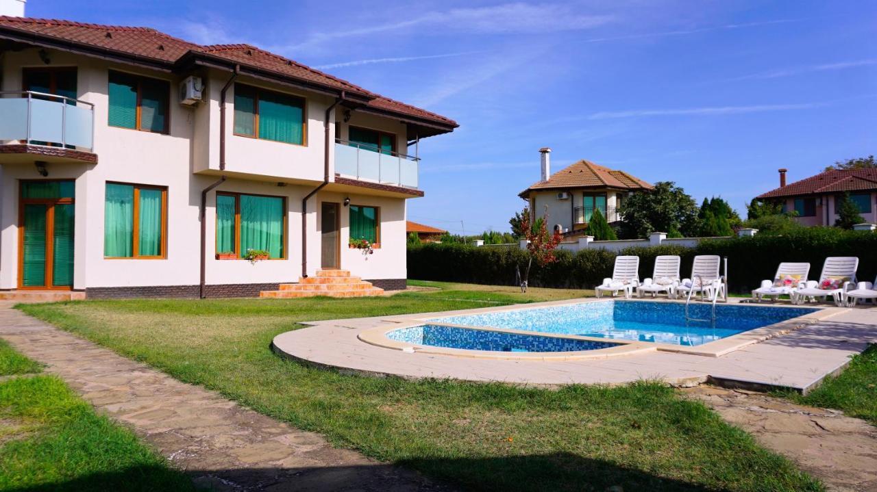 Вила Помело - Family Villa Pomelo Bŭlgarevo Exterior photo